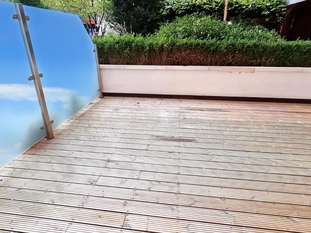 Your Riverside Home 2 With Private Balcony Лондон Екстер'єр фото